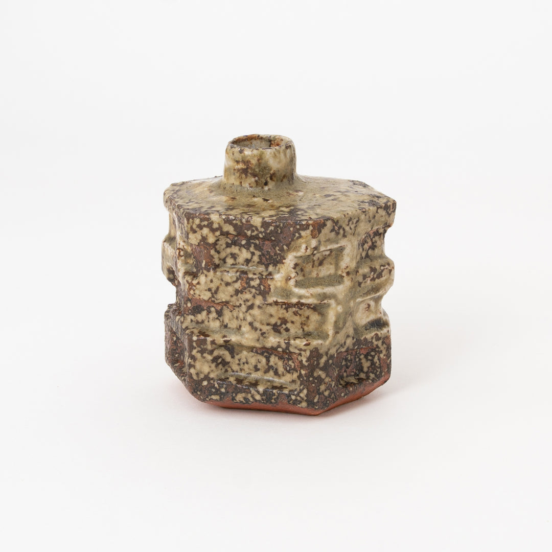 Shigaraki Ware Mini Vase – Mottled Earth Block