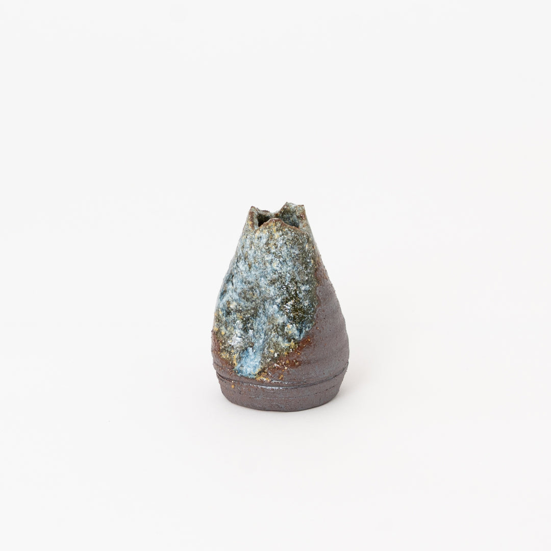 Shigaraki Ware Mini Vase – Blue Cascade