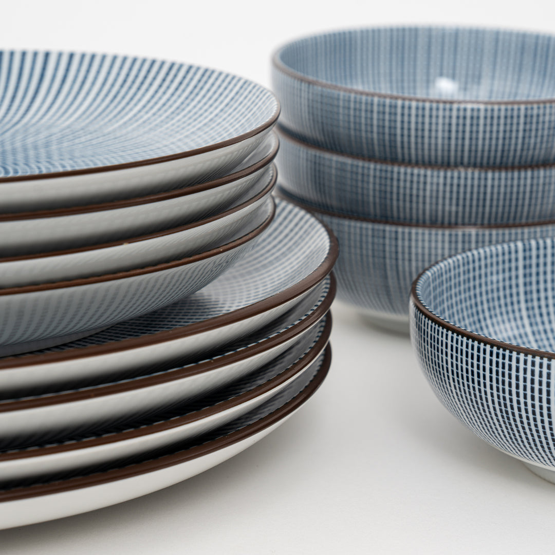 Tokusa 12-Piece Japanese Dinnerware Set – Service for 4