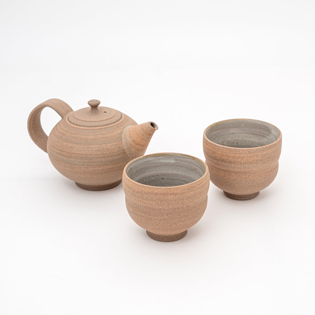 Handmade Tokoname Yakishime Teapot Set by Uchiyama Chizuko