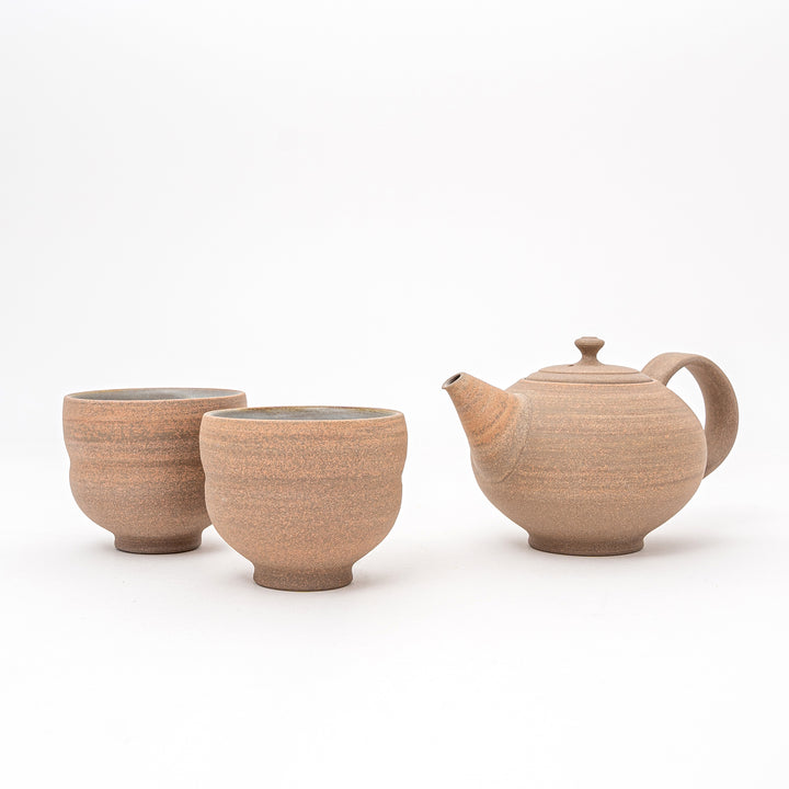 Handmade Tokoname Yakishime Teapot Set by Uchiyama Chizuko