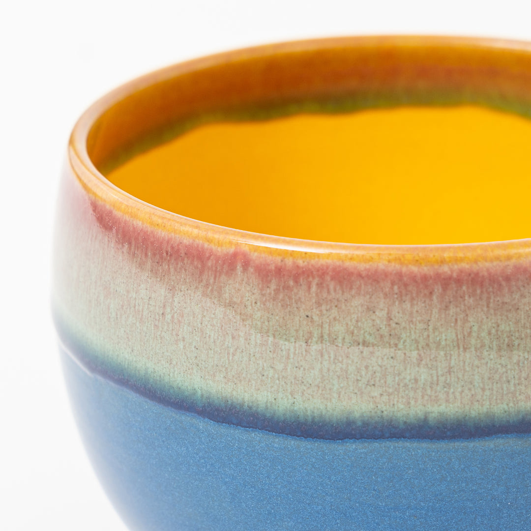 Japanese pottery chawan TY1428 blue and yellow glaze
