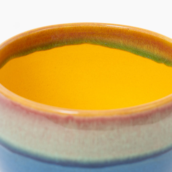 Ceramic matcha bowl with 11.3 cm opening and contrasting interior glaze