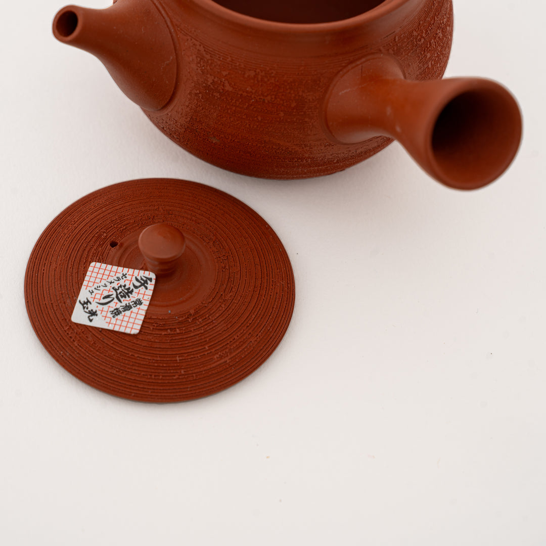 Pine-bark texture on red clay Japanese kyusu teapot, additional view