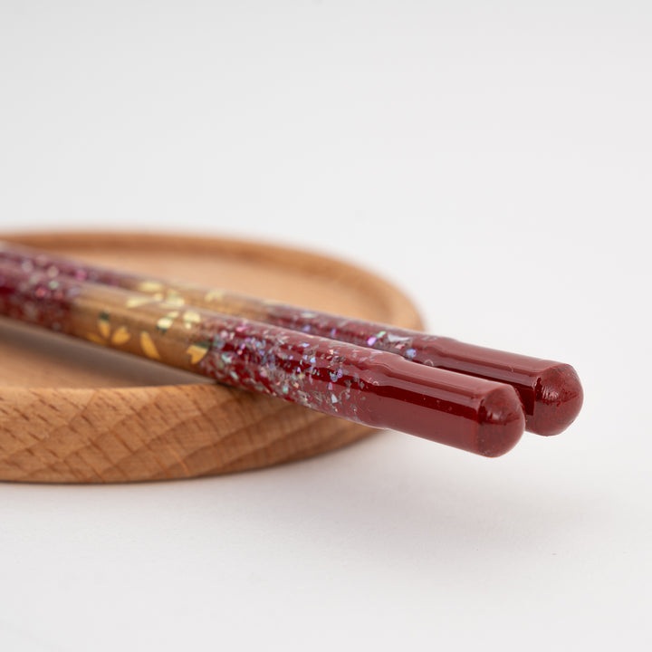 Handmade Wakasa Lacquer Chopsticks – Red with Gold