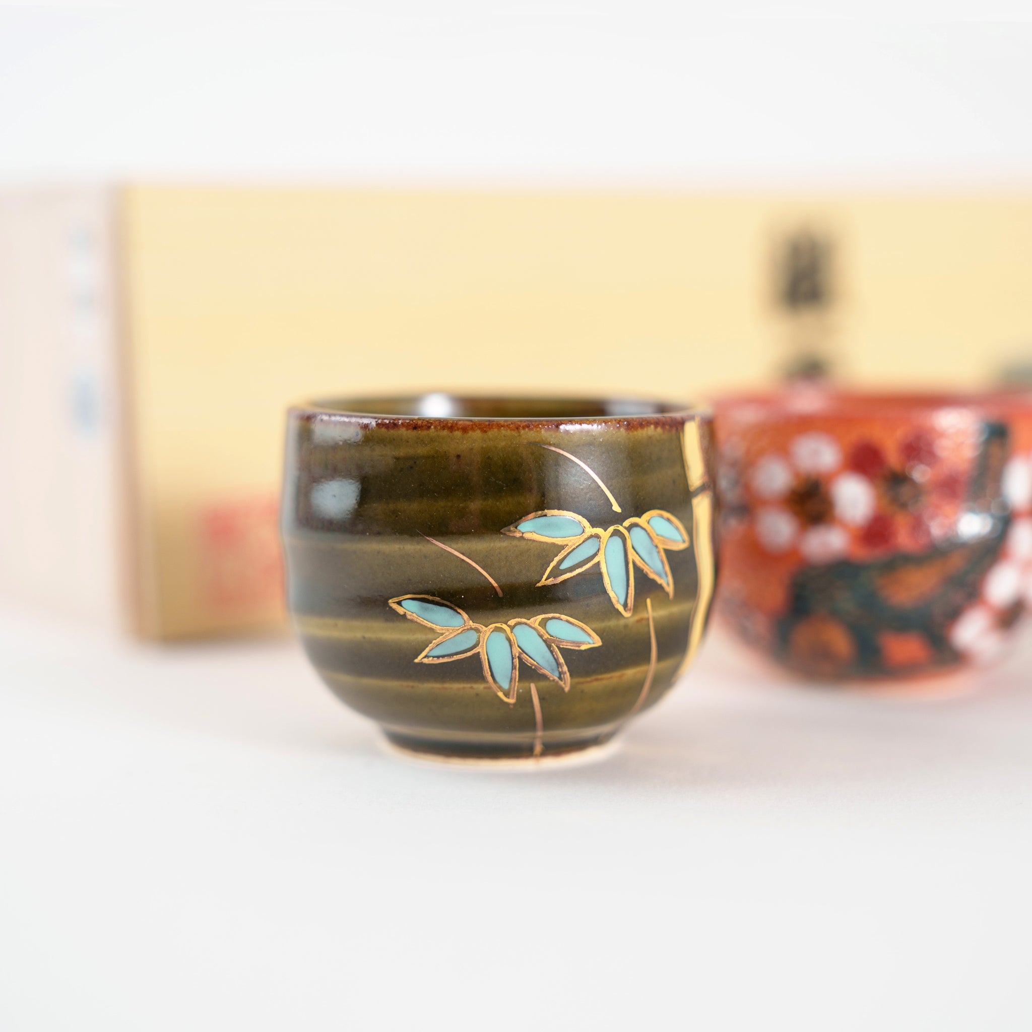 Handpainted Japanese Shoxan Kutani Cup store