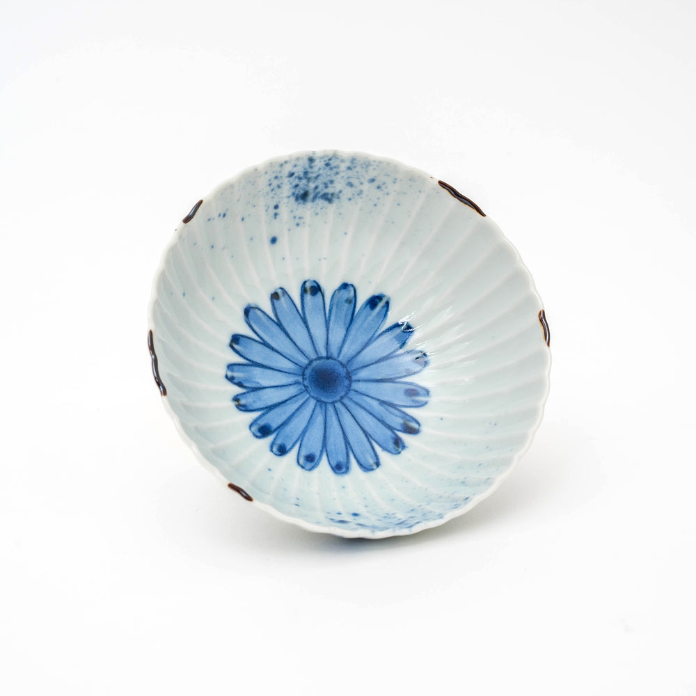 Handmade Arita Lightweight Porcelain Chrysanthemum Bowl