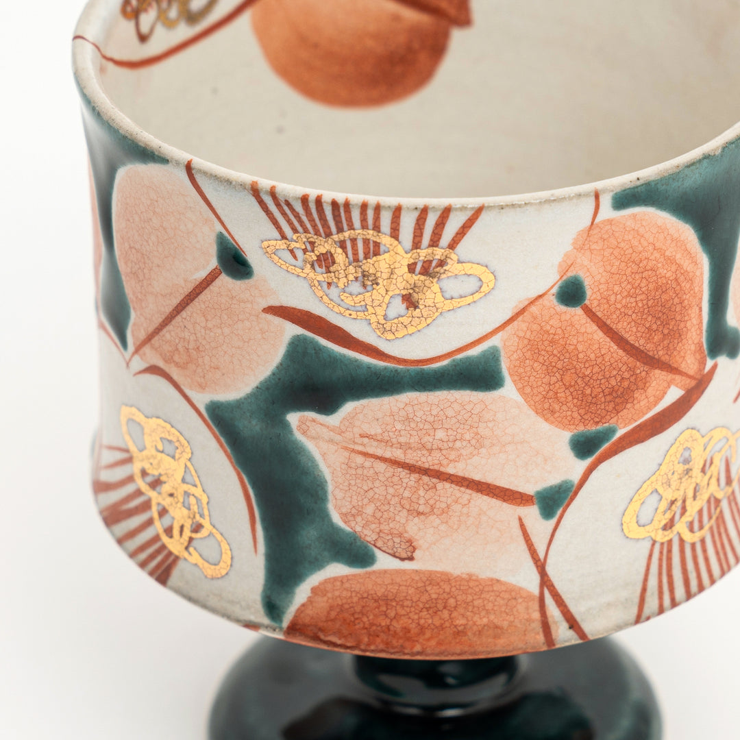Kutani Ware Hand-Painted Goblet Crackle Glazed Camellia by Kokuzougama 虚空蔵窯
