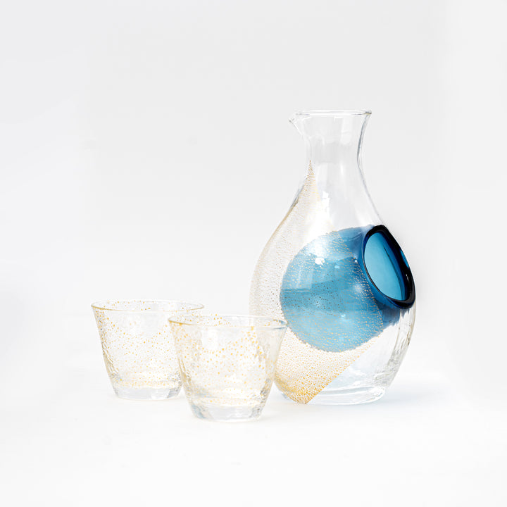 Toyo Sasaki Gold Leaf Cold Sake Set – Carafe & 2 Glasses with Gift Box