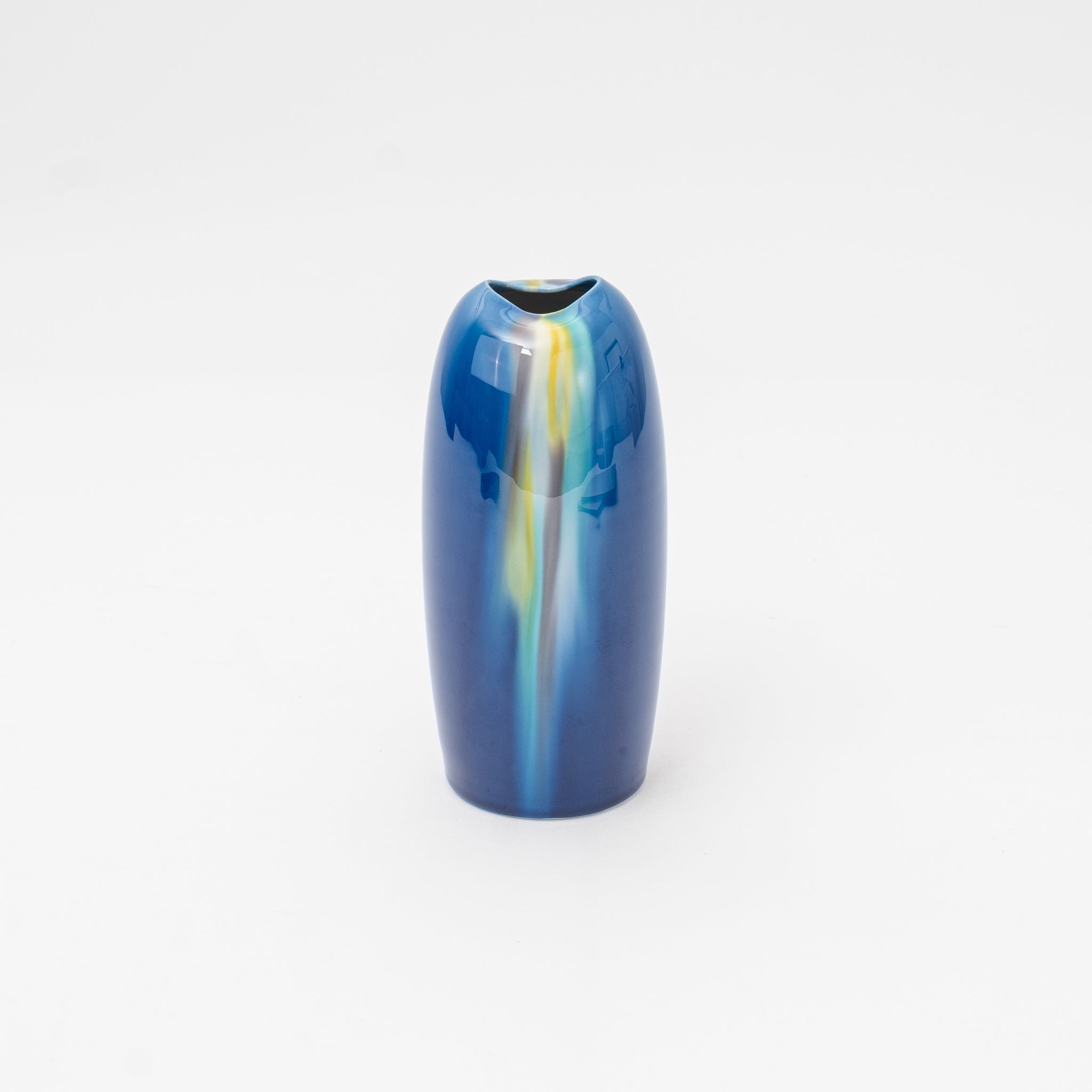 Kutani Yusai Porcelain Vase by Hiroshi Shibata | Hakuhou Kiln