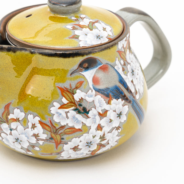 Kutani Yoshidaya Sakura Bird Teapot