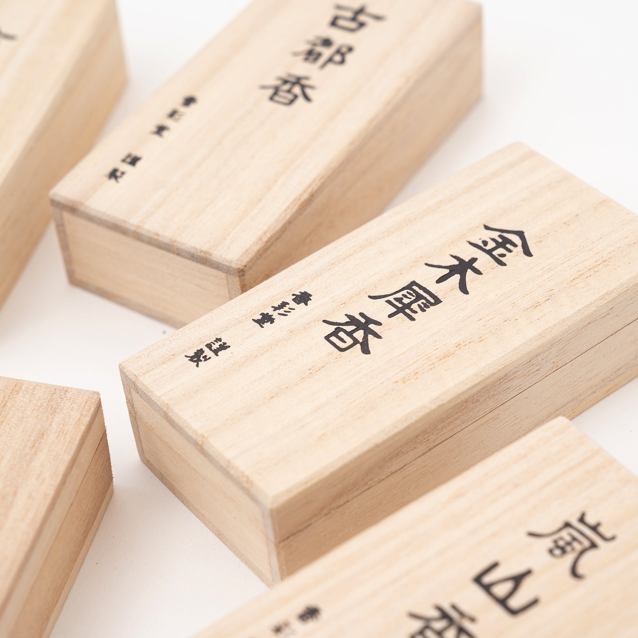 Kousaido Paulownia Wood Box – 30 Short Incense Sticks – Great Zakka