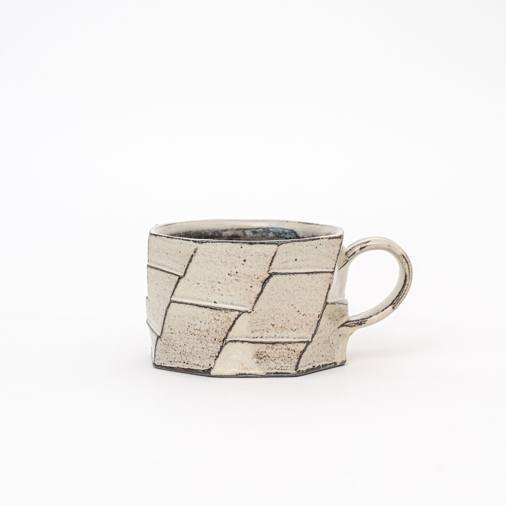 Handmade Shigaraki Ware Mug – Sculptural Wabi-Sabi Coffee Cup