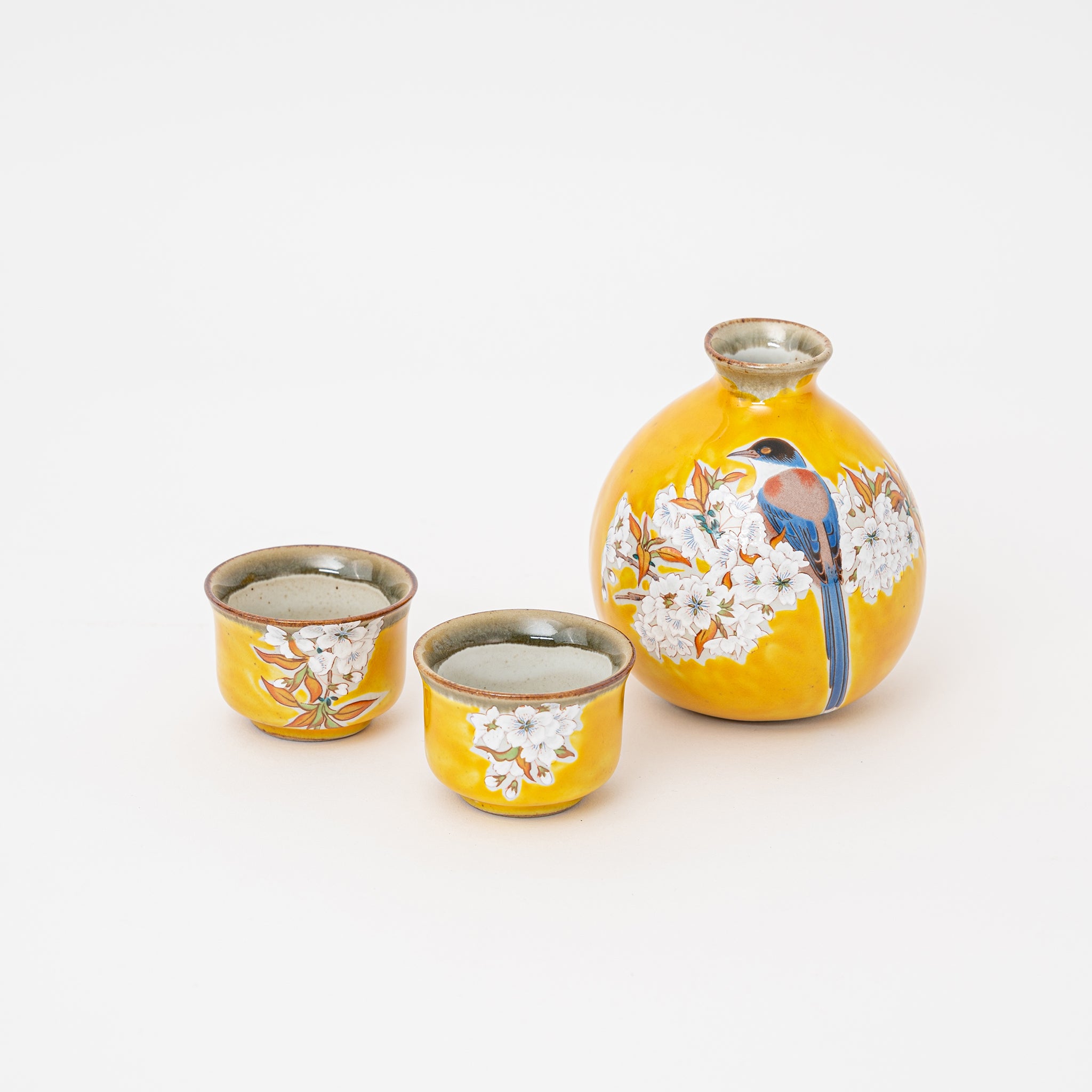 Handcrafted Kutani Ware Yoshidaya Cherry Blossom and Bird Sake Gift Set - Thumbnail 3