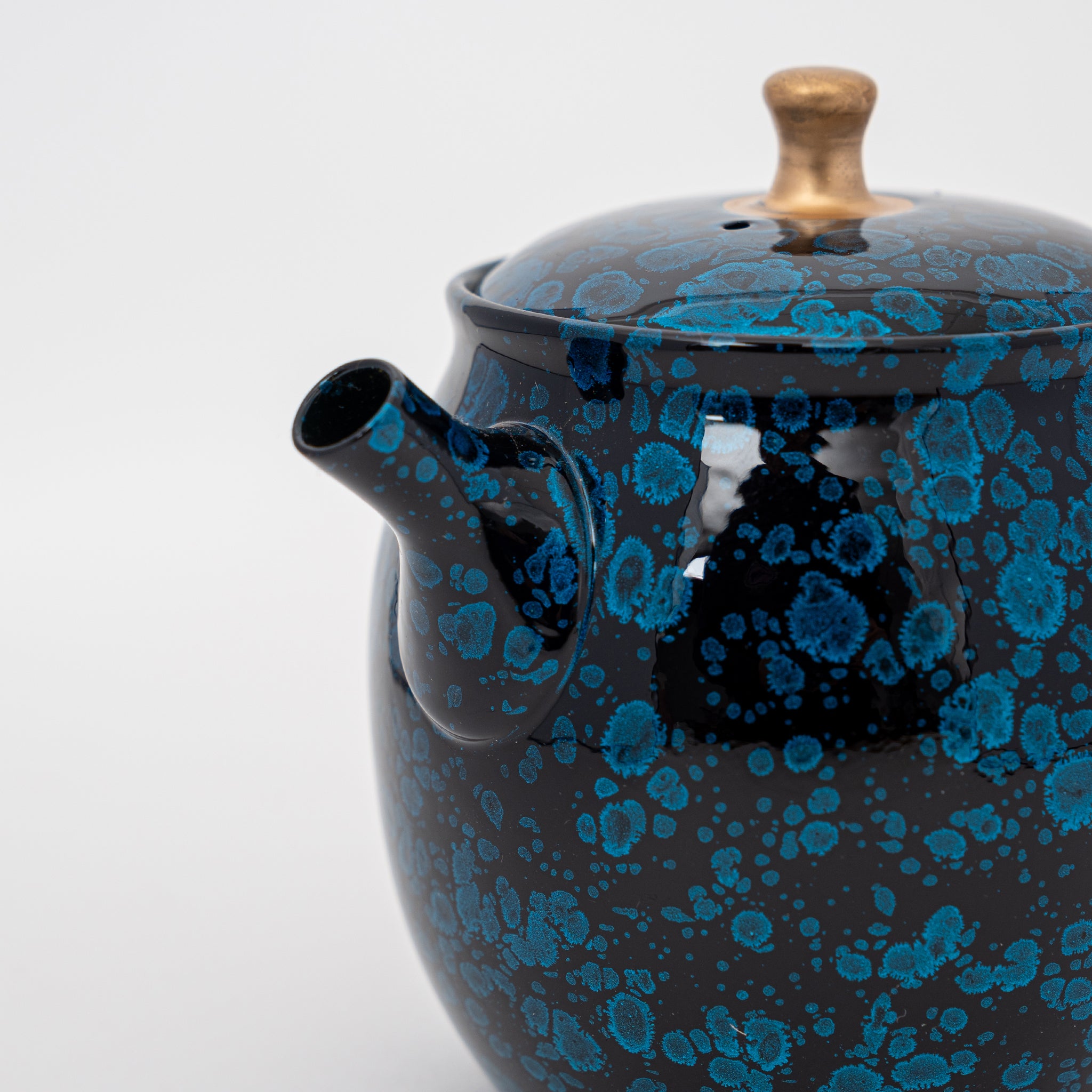 HANDCRAFTED TOKONAME WARE TEAPOT BY 昭龍 – Great Zakka