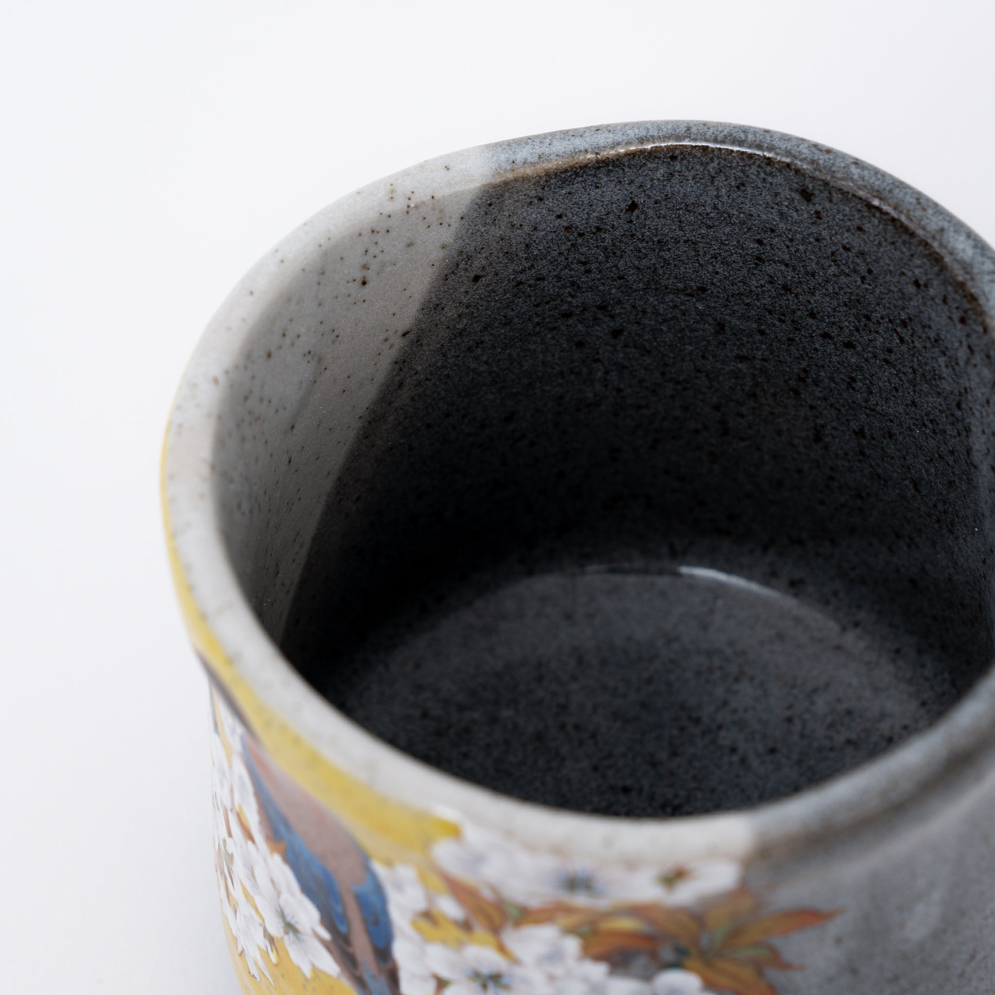 HANDMADE KUTANI WARE YOSHIDAYA CHERRY BIRD Japanese Tea cup