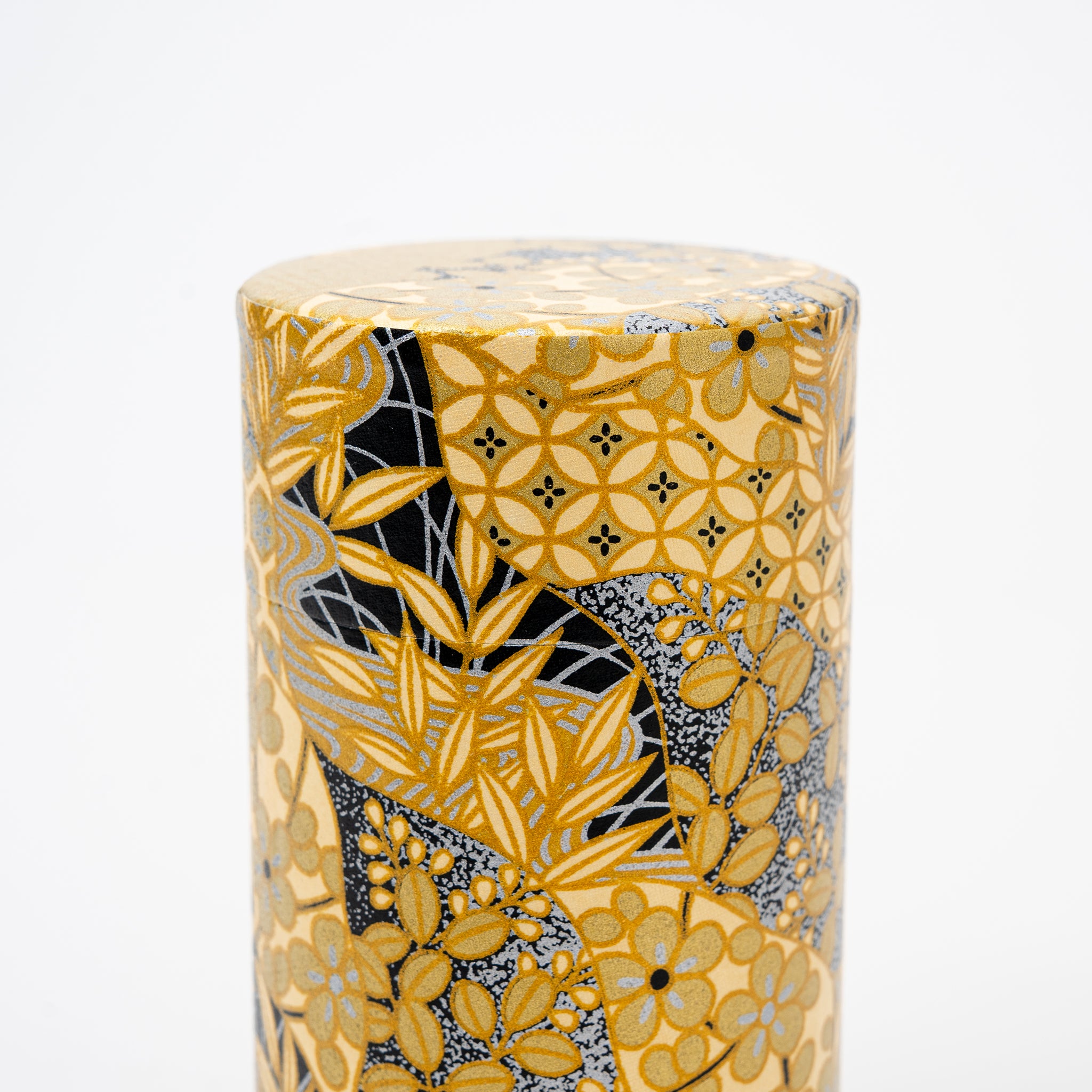 Great Zakka Washi Paper Tea Tin