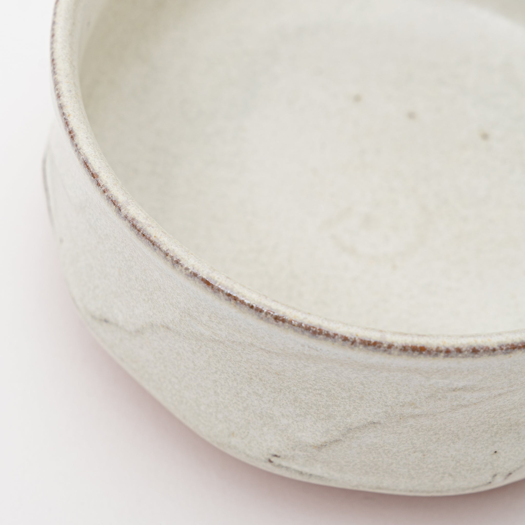 Handmade Shigaraki Kohiki Side Dish Bowl | Japanese Omakase