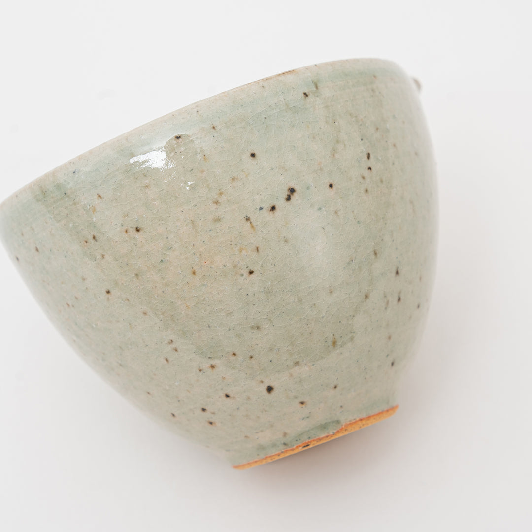 Handcrafted Shigaraki White Bīdoro Katakuchi and Cups