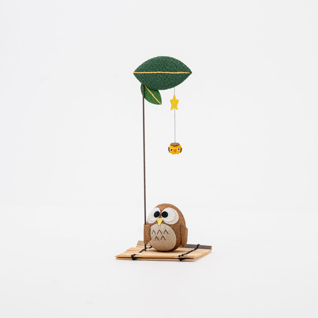 Ryukodo Owl and Bumble Bee Figurine