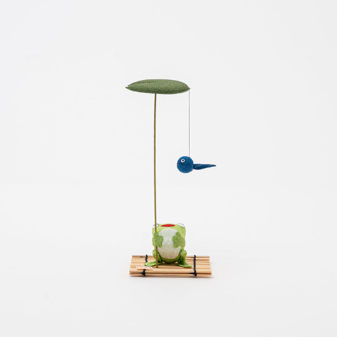 Ryukodo Frog Tadpole Figurine