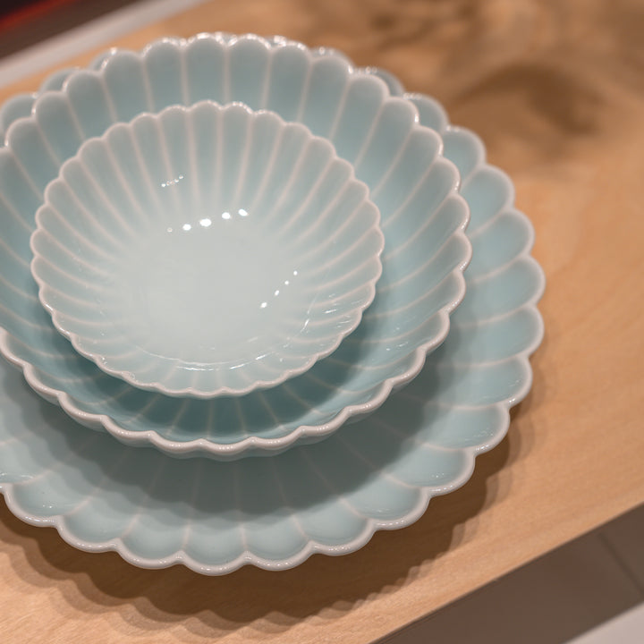 Japanese blue porcelain plate with chrysanthemum design