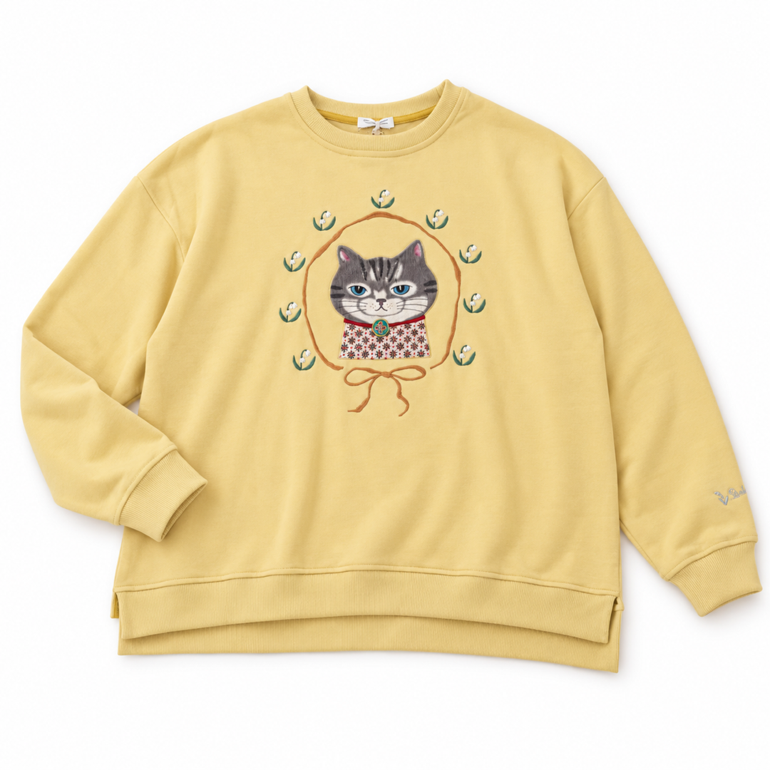 KUSUGURU JAPAN Cat Embroidered Oversized Sweatshirt – Yellow image 5