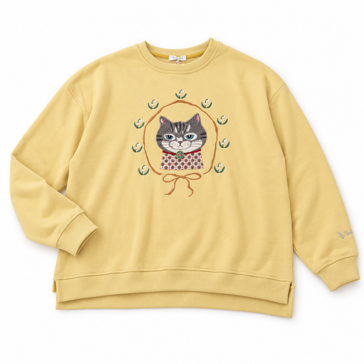 KUSUGURU JAPAN Cat Embroidered Oversized Sweatshirt – Yellow image 5