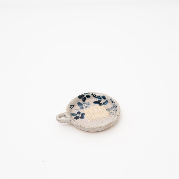Handmade Japanese grater plate with blue indigo flower pattern