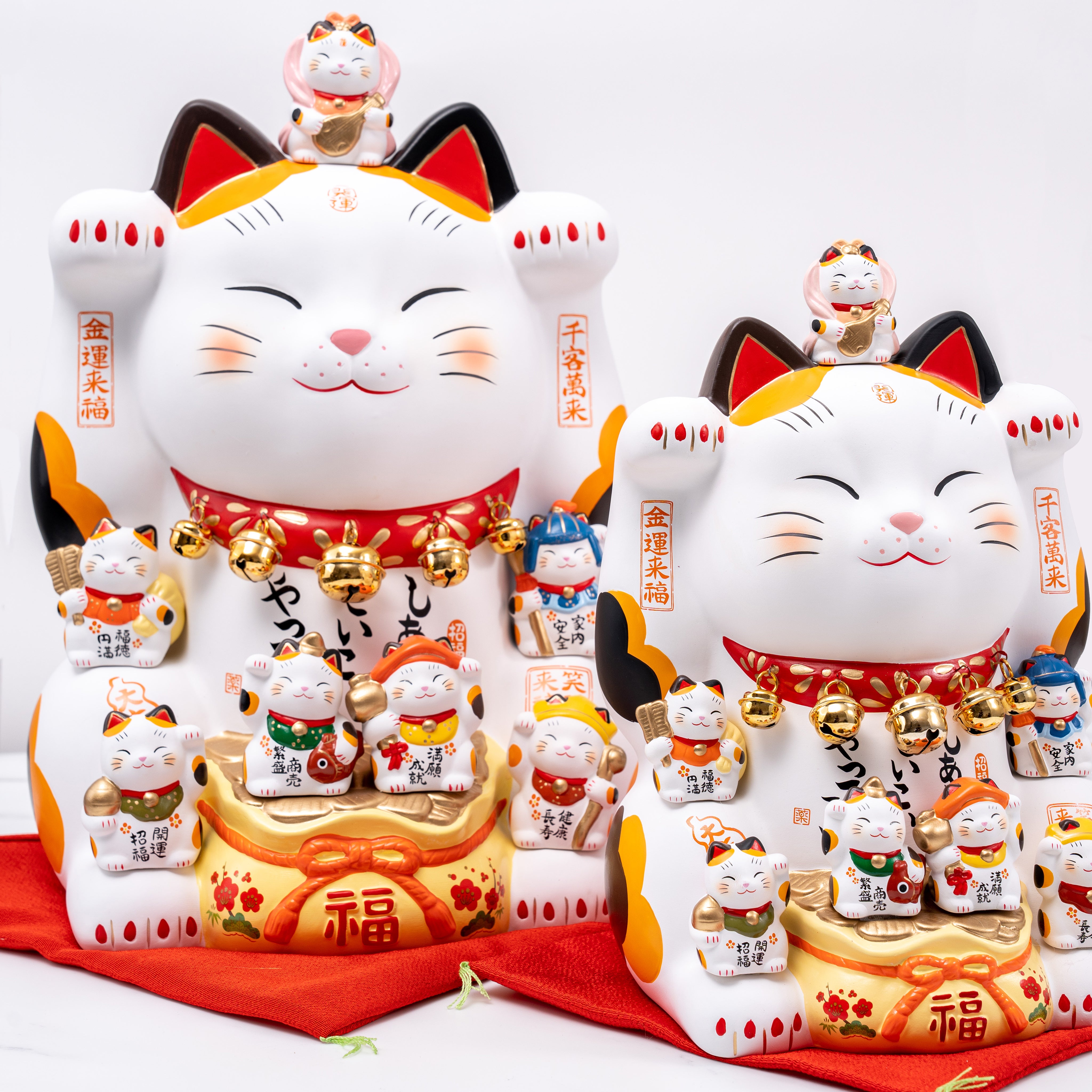 Fortune Cat Decoration Yakushigama Lucky Cat Model 7533 In Black