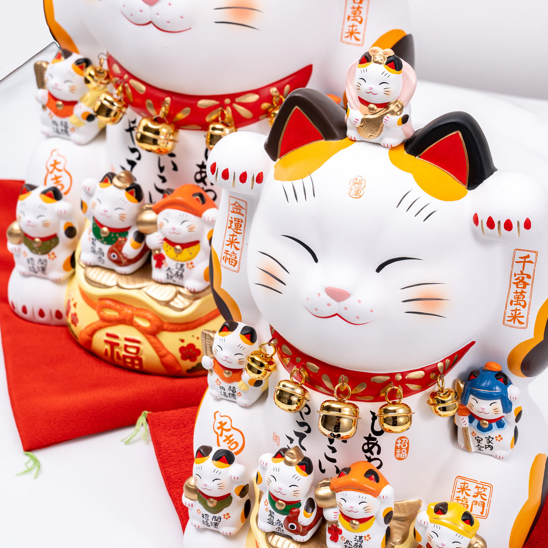  XIZHI 13 Lucky Fortune Cat with Waving Arm Maneki Neko Chinese  Feng Shui Deoration Lucky Cat for Shops, Restaurants, Living Room-Business  is Booming : Home & Kitchen