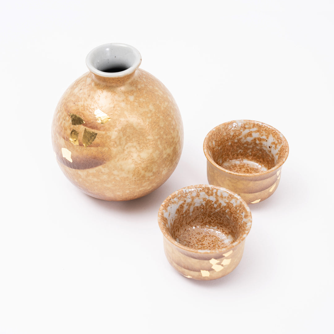 Kutani Ware Handmade Gold Leaf Sake Bottle and Cups Gift Set
