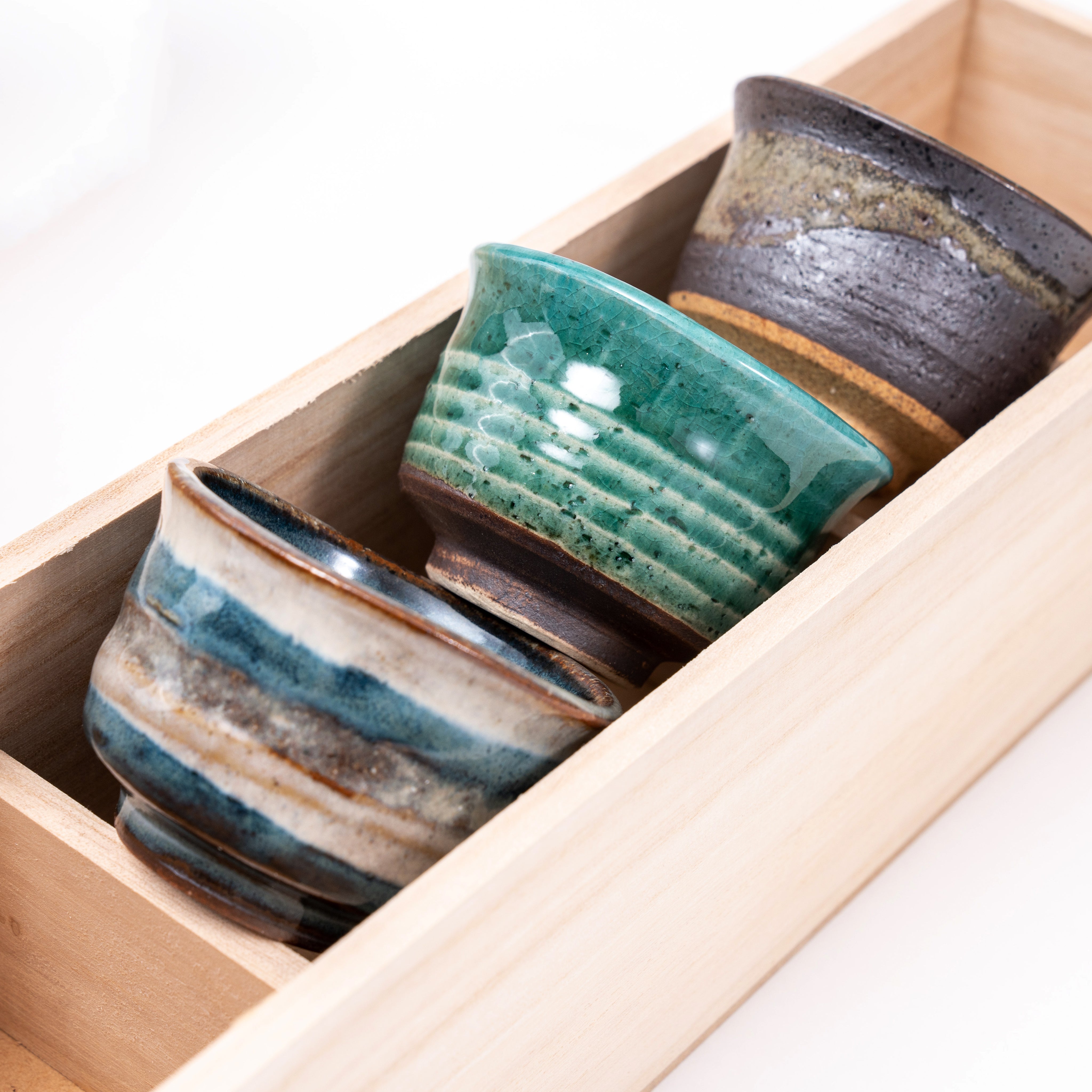 Mino Ware Set of 5 Handmade Sake Cup Gift Set – Great Zakka