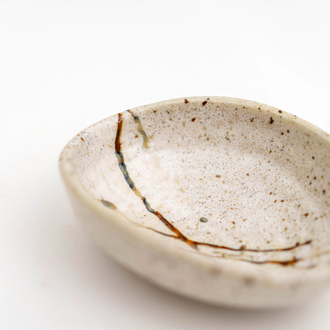 oval splatter kobachi bowl made in japan
