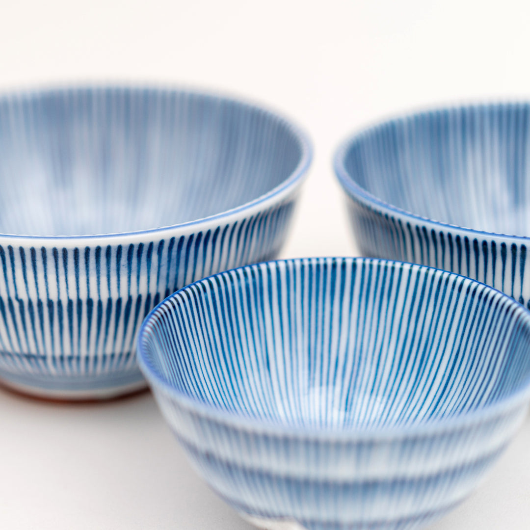 Japanse kommen set 6 - Blauw - Serviesset - Ramen - Udon bowl - Serveerschalen - Soepkommen - Saladeschaal - Slakom - Mengkom - Poke bowl - Noedels - Muesli - Dessert - Rijstkommen - Ontbijtkommen Japanse kommen set 6 - Blauw - Serviesset - Ramen - Udon bowl - Serveerschalen - Soepkommen - Saladeschaal - Slakom - Mengkom - Poke bowl - Noedels - Muesli - Dessert - Rijstkommen - Ontbijtkommen