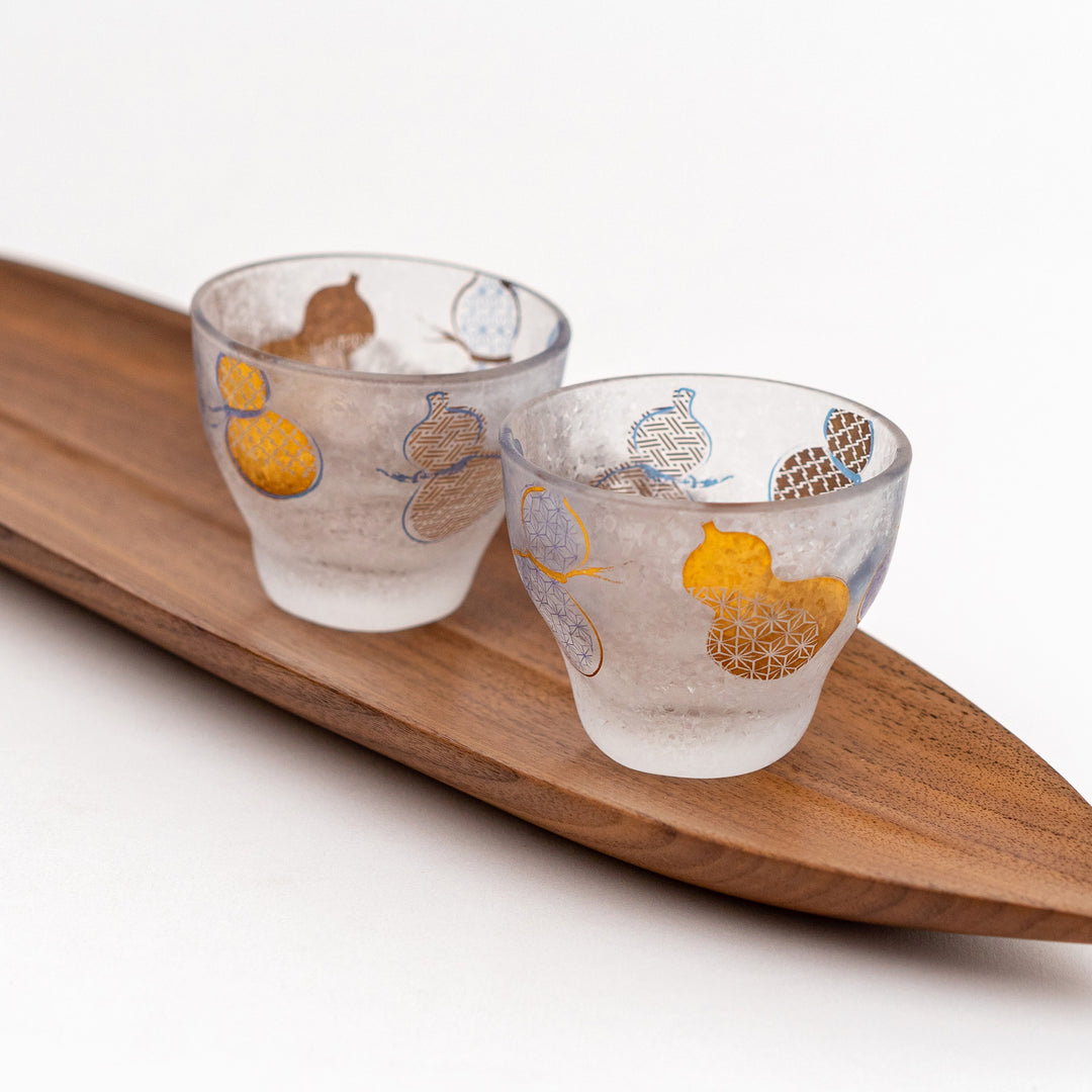 Aderia Gold Flower Gourd Sake Glass Cup Gift Set