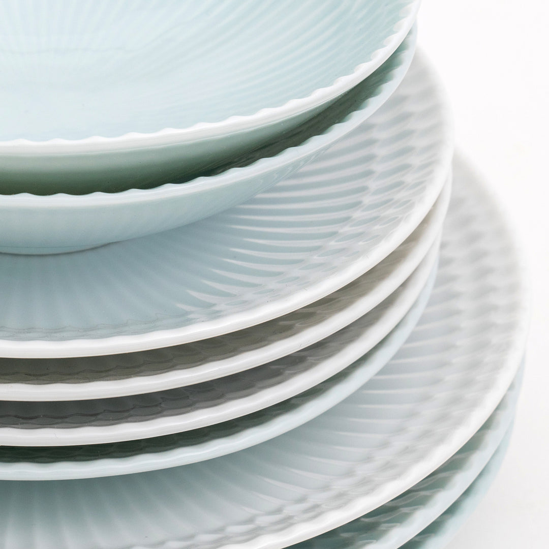 Hasami-yaki  Fine Porcelain Dinnerware Set