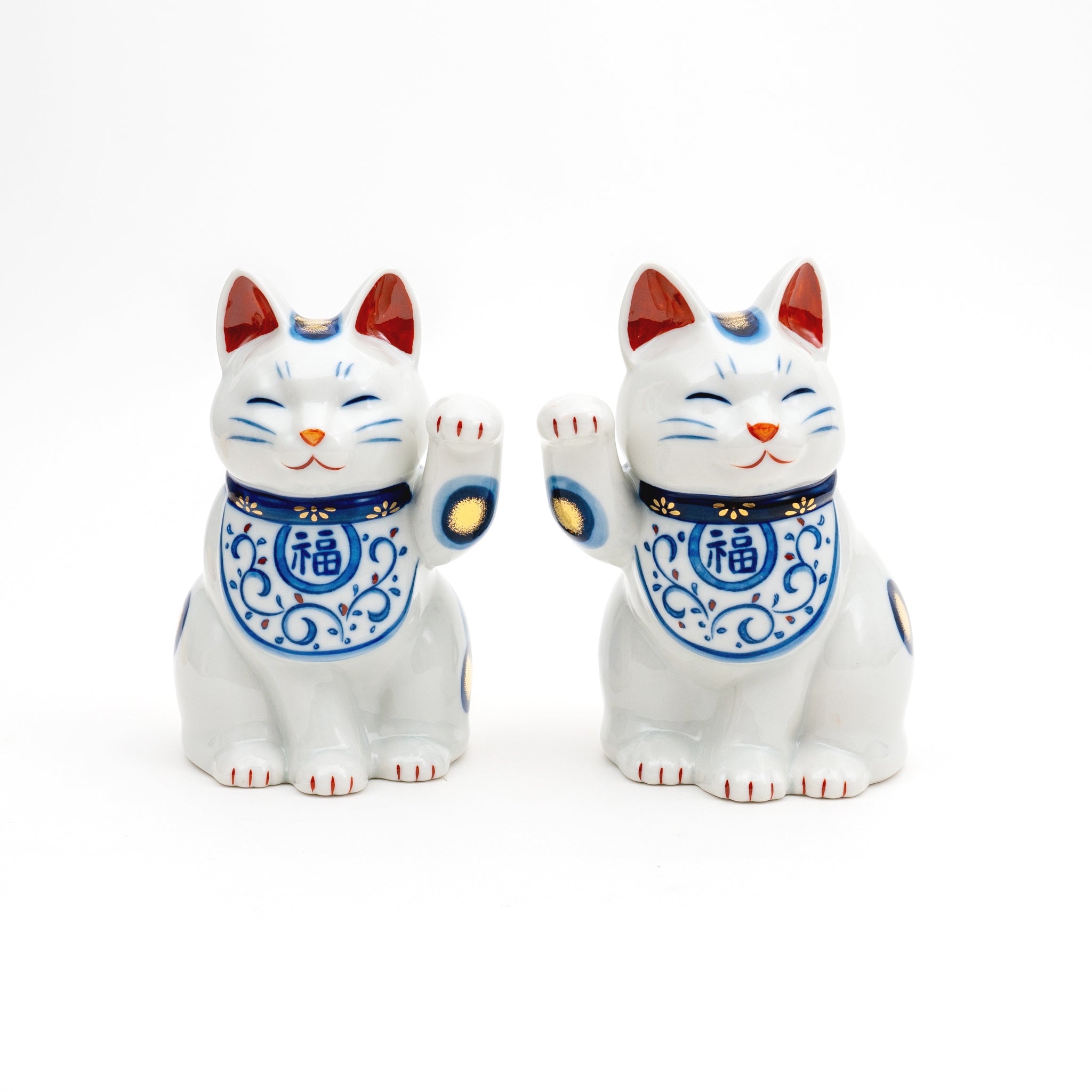 Yakushi Kiln Somenishiki Arabesque Porcelain Maneki-Neko Lucky Cat