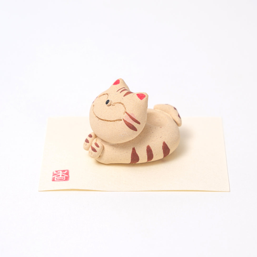 Handmade Cute Cat Aroma Stone - Unique Ceramic Decoration for Aroma Oil and Home Decor