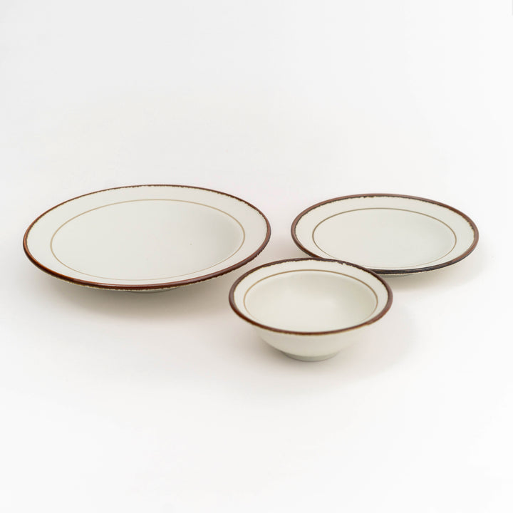 Mino Ware Line Plate and Bowl - Beige