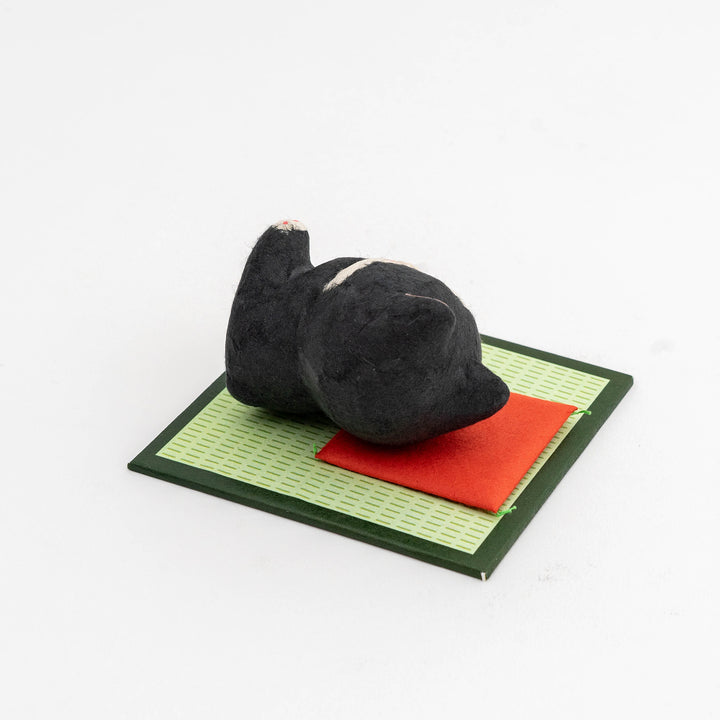 Japanese Washi Paper Purring Cat Ornament - Black