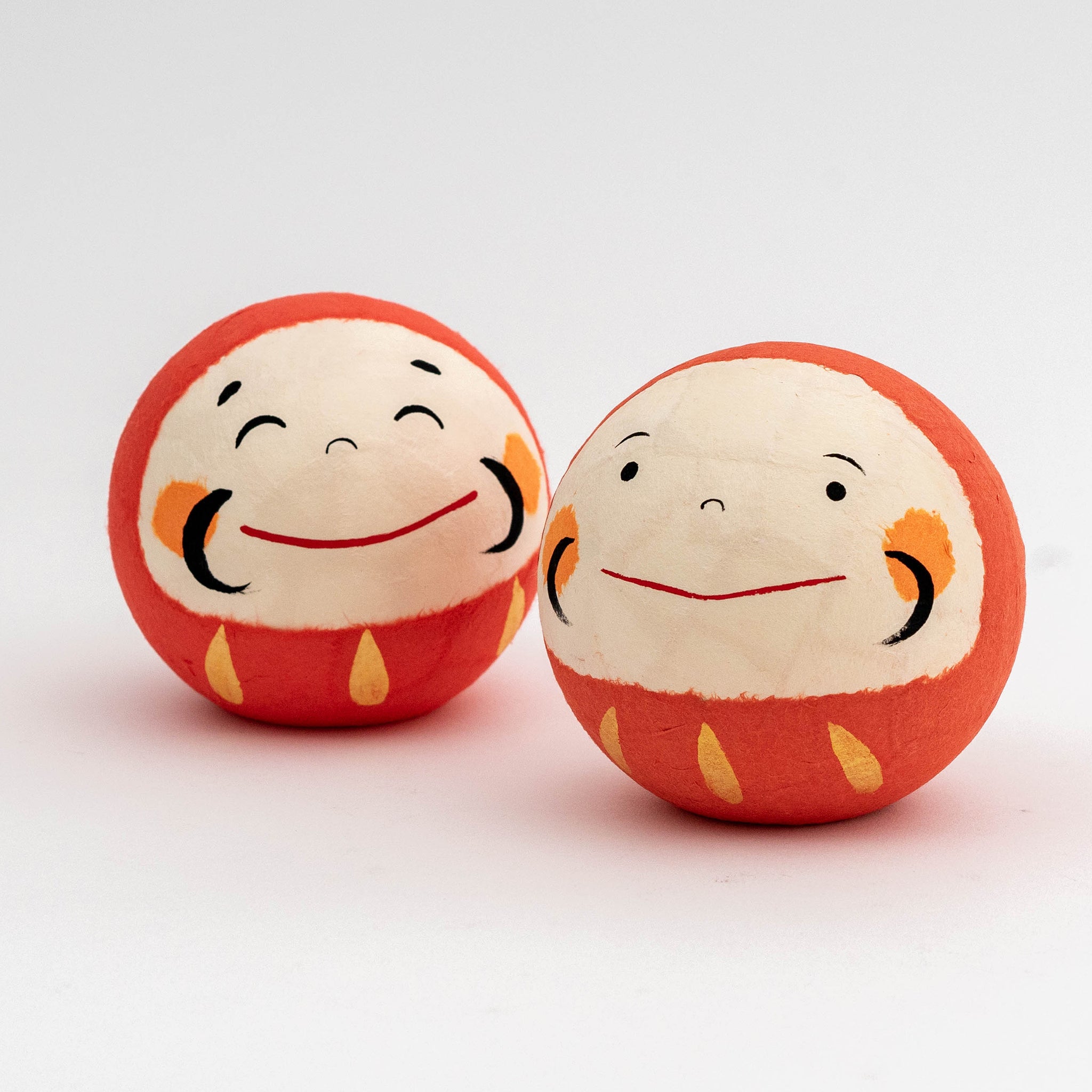【たぁこ*さま】vintage ornament ❀ 素敵な笑顔の しろくまさん Japanese Washi Paper Daruma Ornament Smiling Face – Great Zakka